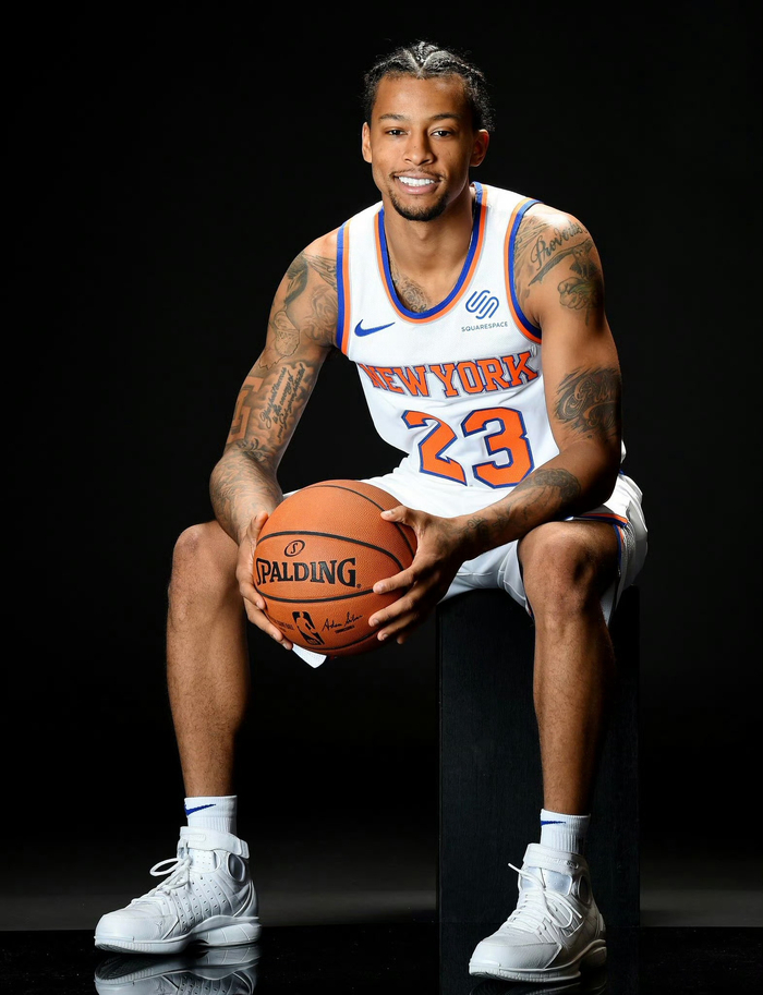 现与阵容活 现与阵容活